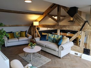 Room & Suite