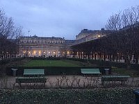 Jardim do Palais Royal: esticadinha depois do Louvre - Vontade de Viajar