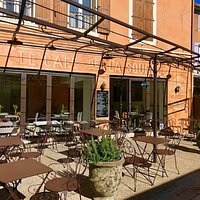 En terrasse au soleil..