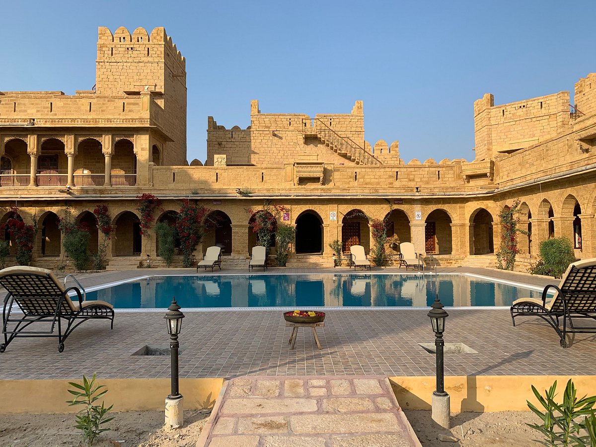 Mohangarh Fort – A WelcomHeritage Legend Hotel, hotel en Jaisalmer