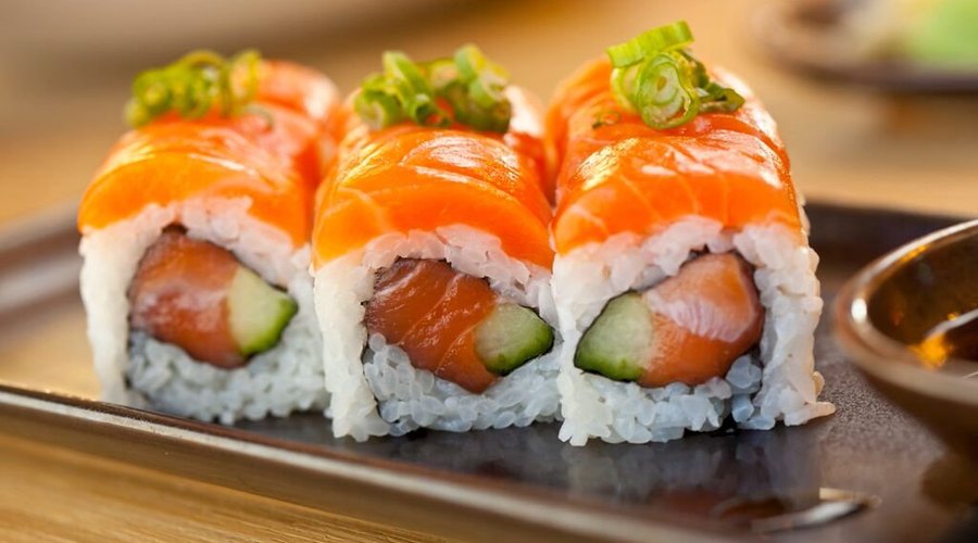 Mikuni Japanese Restaurant & Sushi Bar