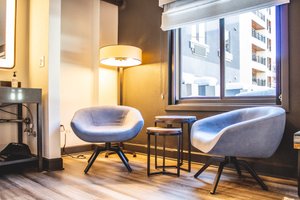 Room & Suite