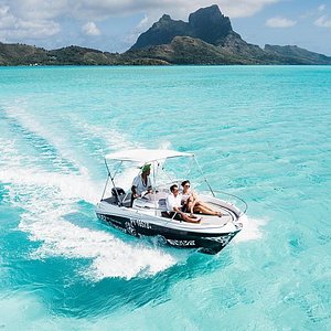 2024 Underwater Scooter provided by BORA OCEAN ADVENTURES