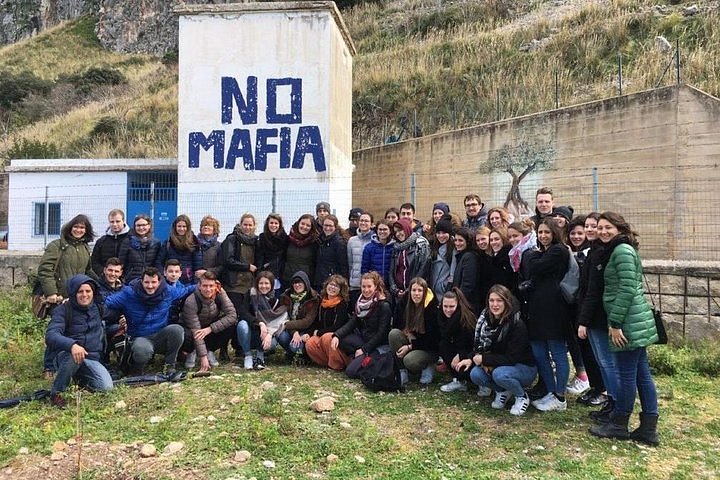 anti mafia tour palermo