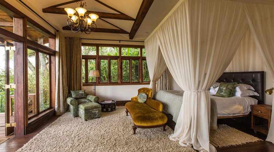Bustani House bedroom