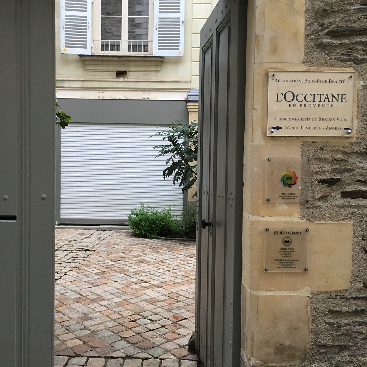 L'Occitane Petit Spa (Angers, France): Hours, Address - Tripadvisor