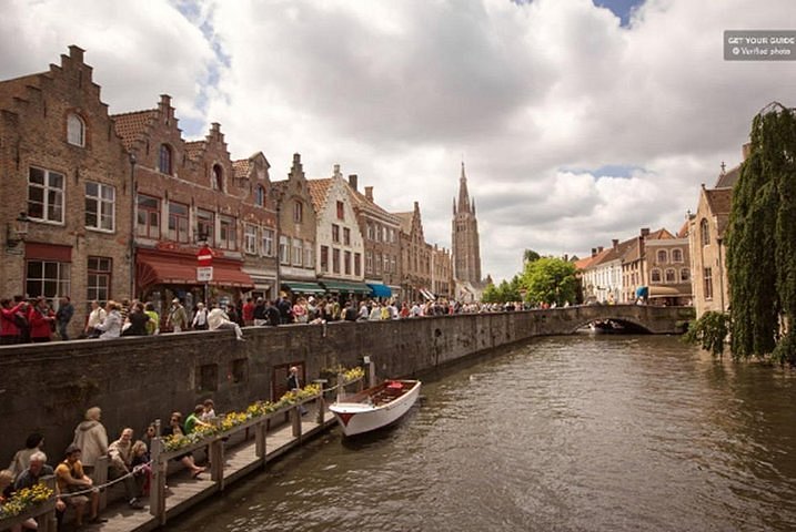 day trips to bruges by coach from uk