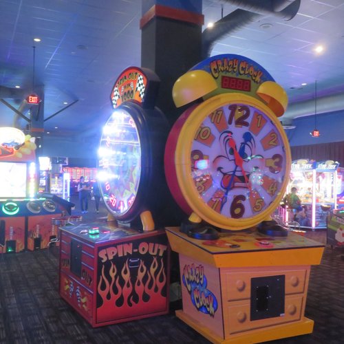 Dave and Busters - Arcade