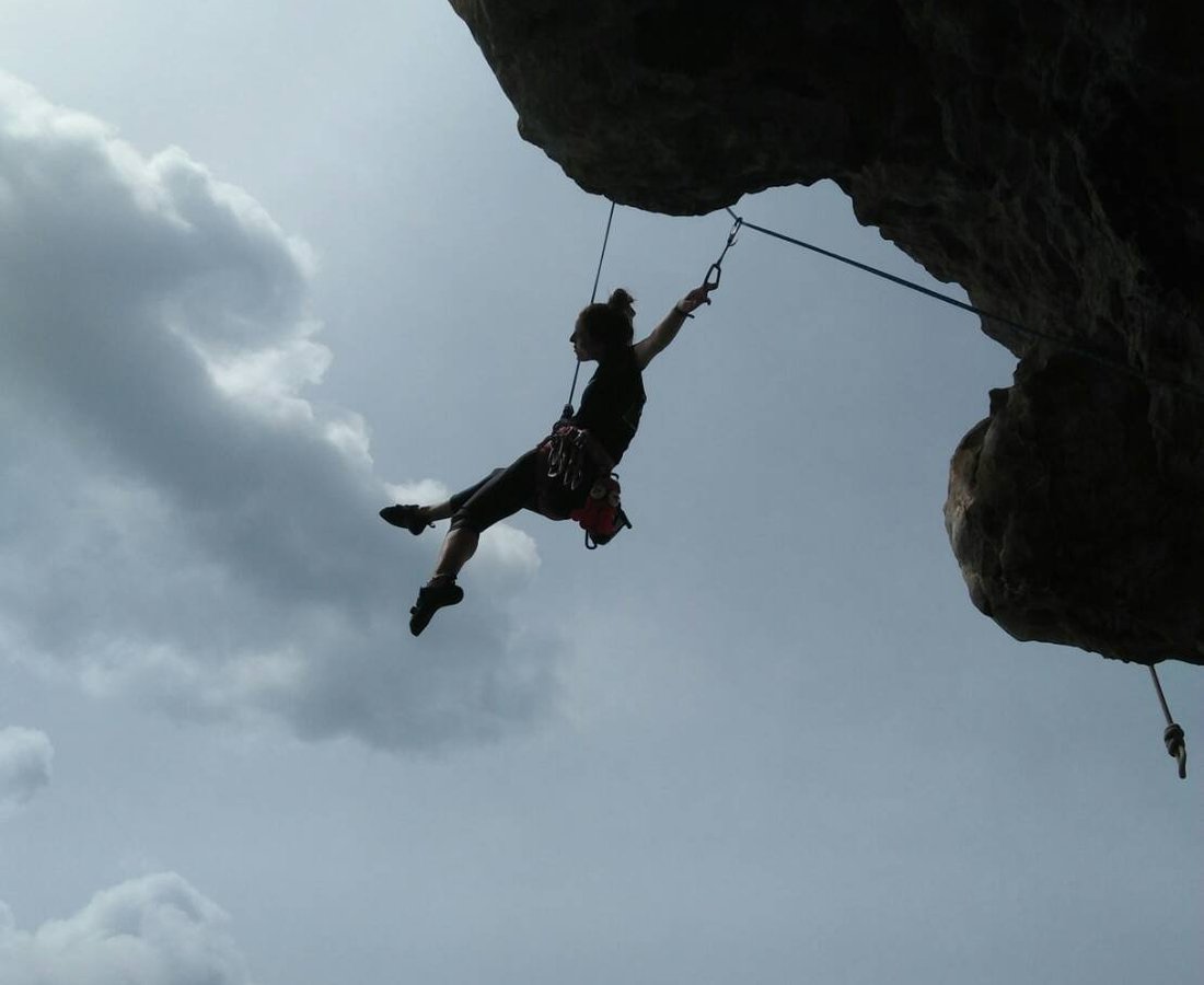 2 Days Rock Climbing Course at Railay Beach by King Climbers