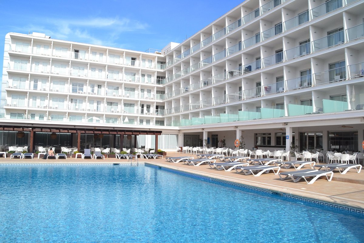 ALUA LEO - Updated 2024 Prices & Hotel Reviews (Can Pastilla, Majorca)