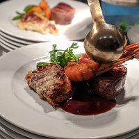 Rinderfilet mit Riesengarnele und Kartoffelgratin