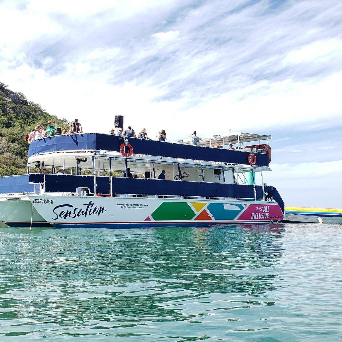 boat tours in mazatlan