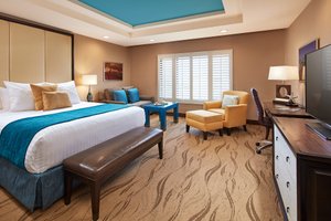 Room & Suite