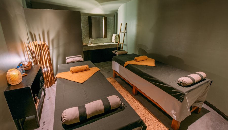 Couple room