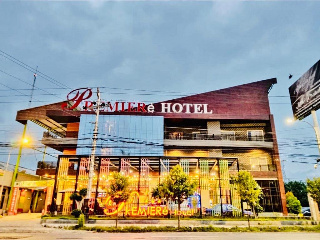 PREMIERE HOTEL TEGAL (Indonesia) Ulasan & Perbandingan Harga Hotel