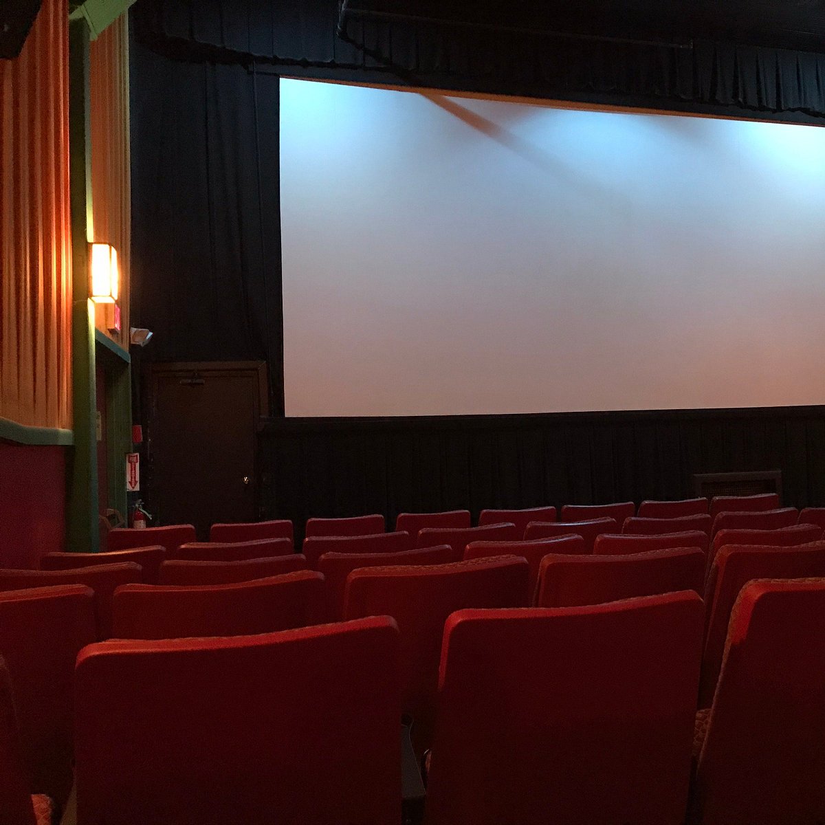 Madison Art Cinema, Мэдисон: просмотрите отзывы (44 шт.), статьи и фотограф...