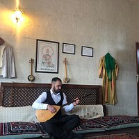 Avanoslu Selahhatin'in türklerini dinledik.