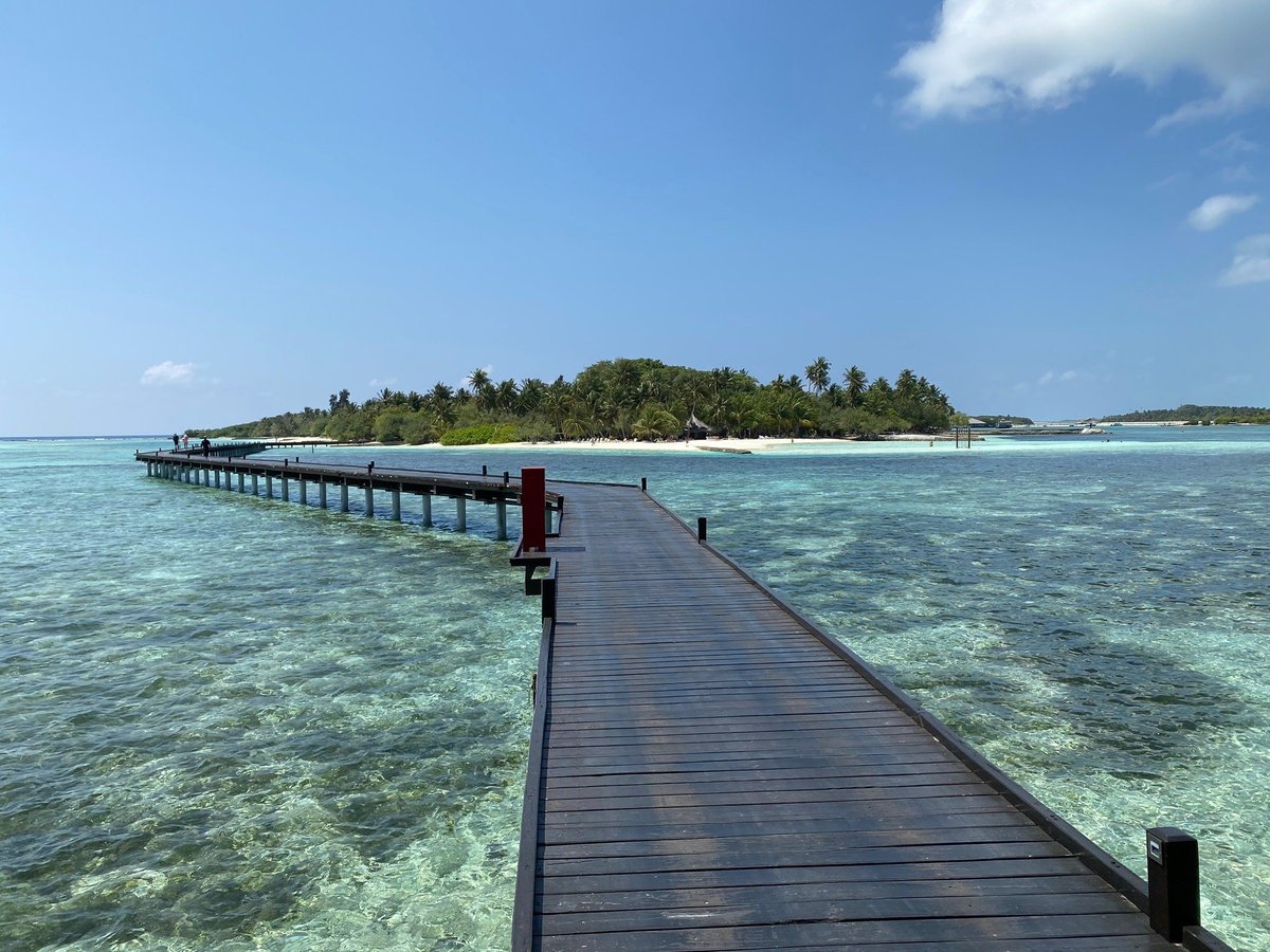 ADAARAN SELECT HUDHURAN FUSHI - Updated 2024 Prices & Resort Reviews ...