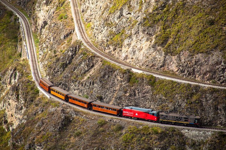 2024 Devils Nose Train Ride from Alausi provided by Tren Ecuador