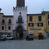 Borgo Velino Piazza con Torre
