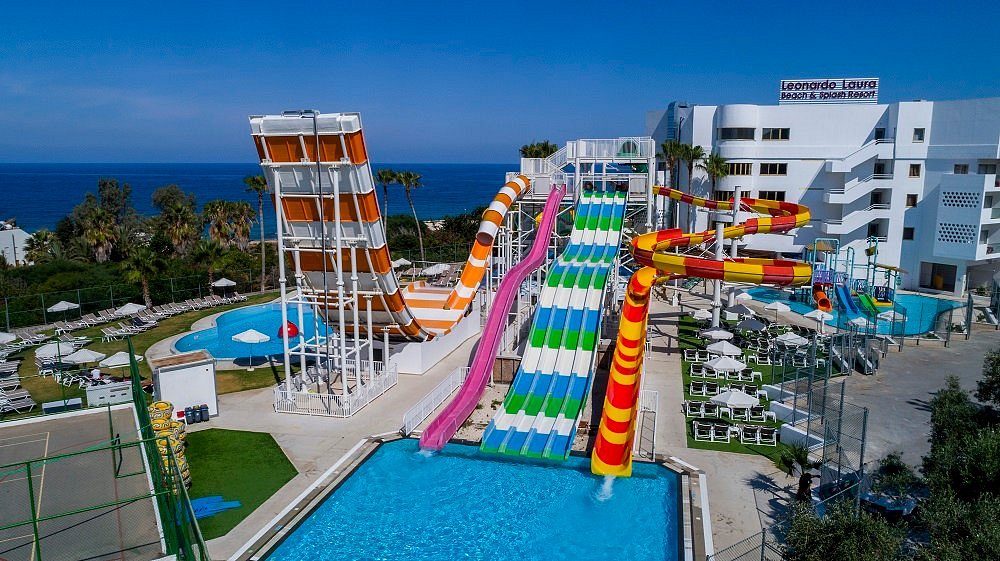 Leonardo Laura Beach &amp; Splash Resort, hotel in Paphos