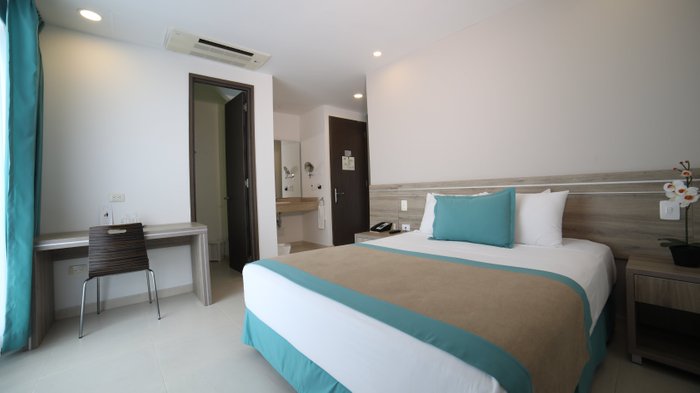 Portobelo Plaza de las Americas Rooms: Pictures & Reviews - Tripadvisor