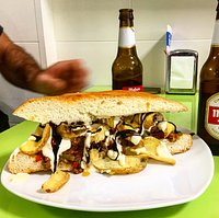 Famoso bocadillo atrancaburras, solo para gente atrevida!
