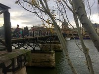 Paris : le pont des Arts s'offre un «rafistolage» avant un