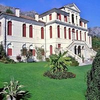 Vista frontale