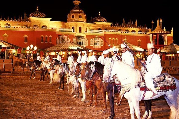 Tripadvisor, Fantasia 1001 Noites: Jantar com Show de Marrakech:  experiência oferecida por Booking Links Morocco