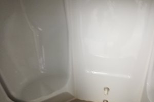 حمام السباحة والشاطئ