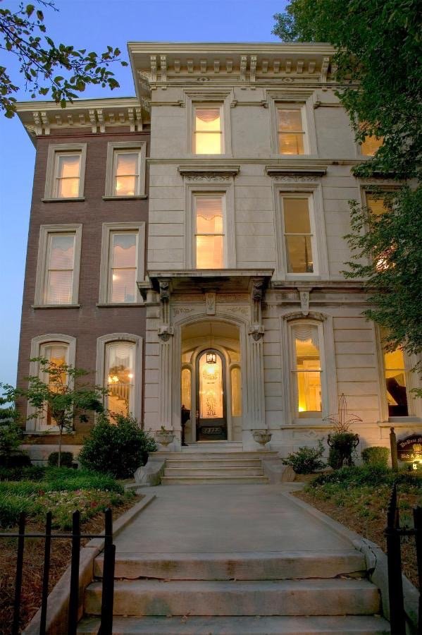 DUPONT MANSION B&B - Updated 2024 Prices & Reviews (Louisville, KY)