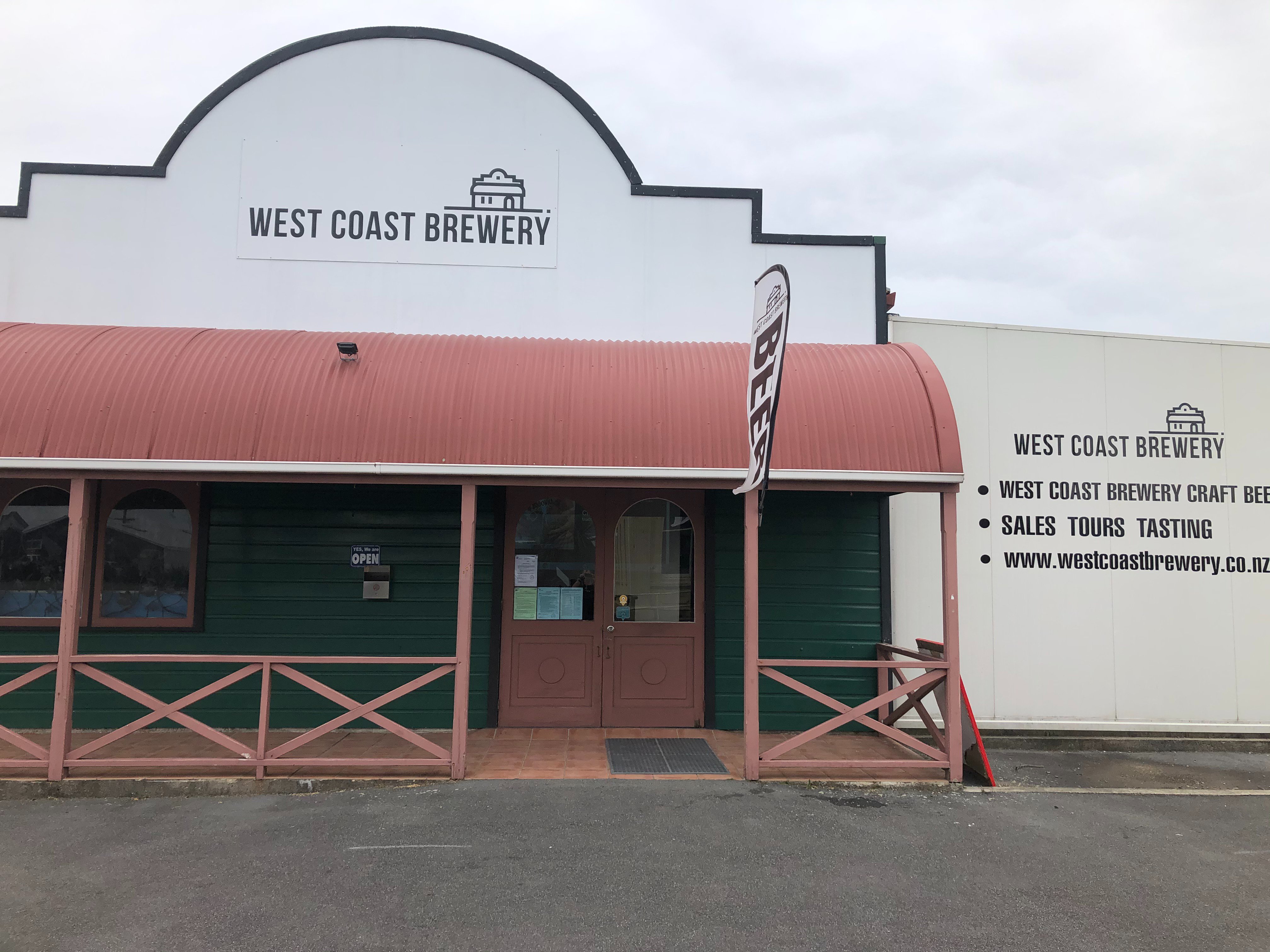 West Coast Brewery Westport 2022 Alles Wat U Moet Weten VOORDAT Je   New Look Exterior 