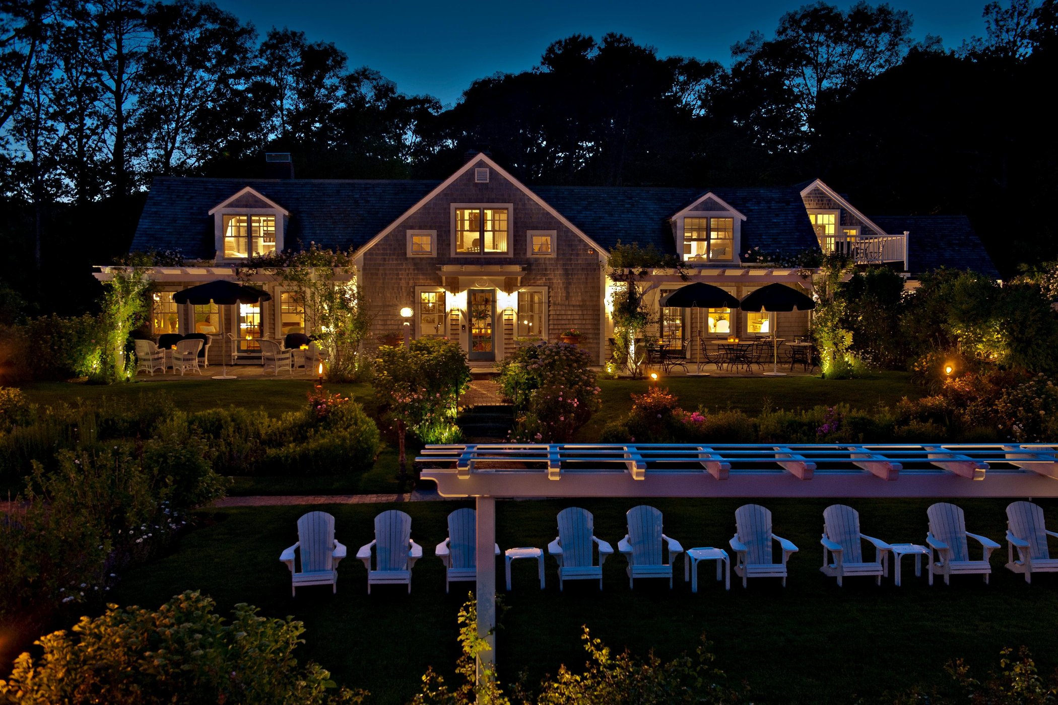 A Little Inn on Pleasant Bay by null