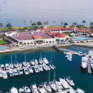 Kona Kai San Diego Resort in San Diego, image may contain: Harbor, Waterfront, Pier, Marina