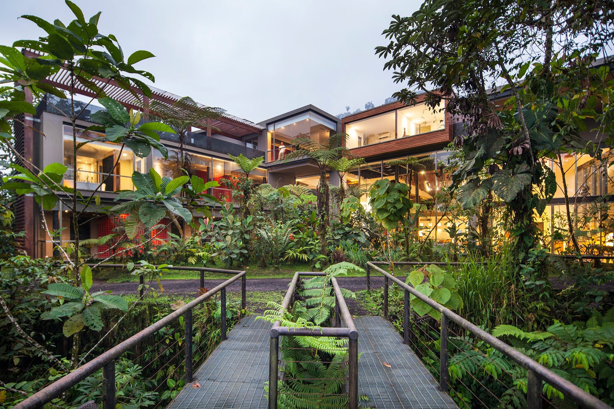 Mashpi Lodge by null
