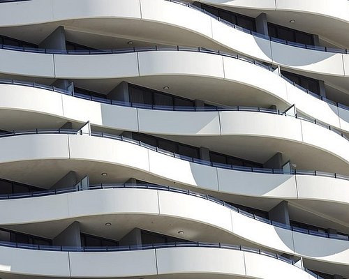 free walking tour gold coast