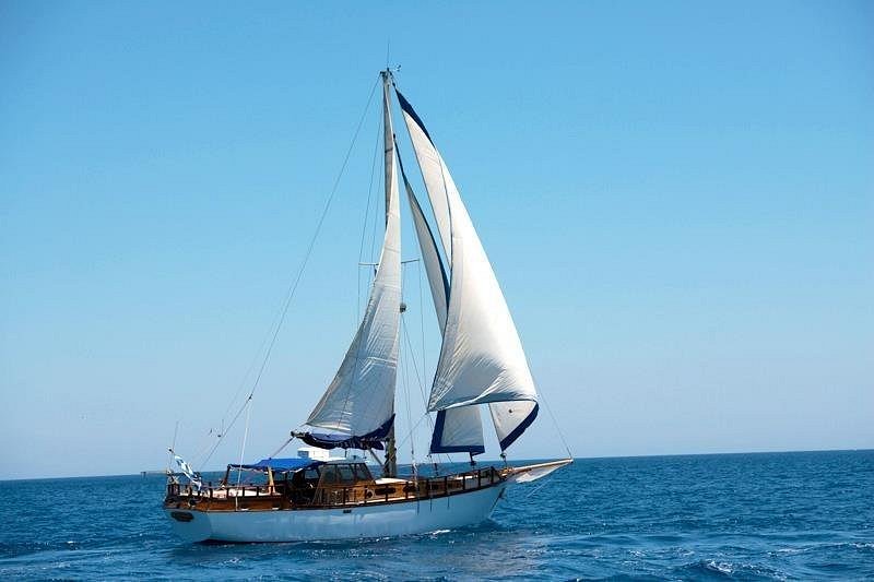 yachting evolution sailing cruises