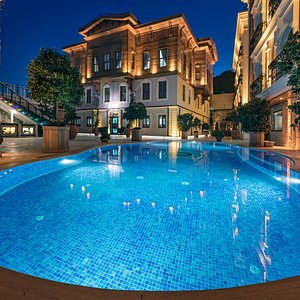 Seven Hills Palace Hotel & Spa in Istanbul, image may contain: Pool, Water, Resort, Hotel