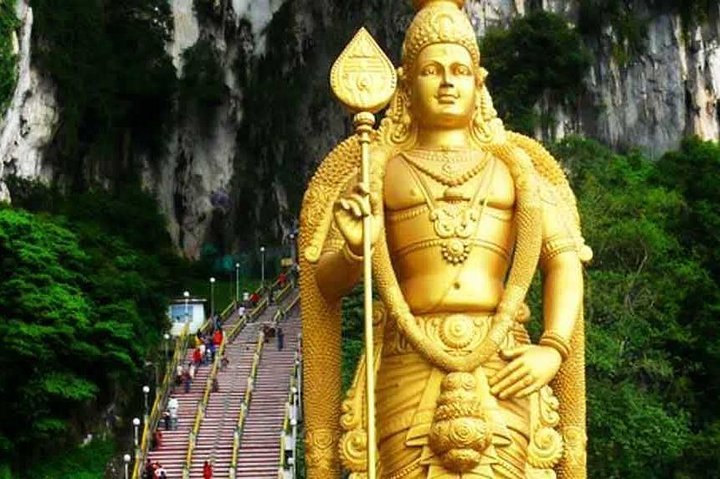 2024 Batu Caves Kuala Lumpur Suburbs And Batu Caves   Caption 