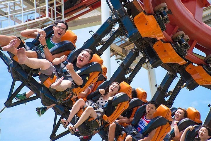 Dreamworld is an amusement park north of Bangkok. The park has