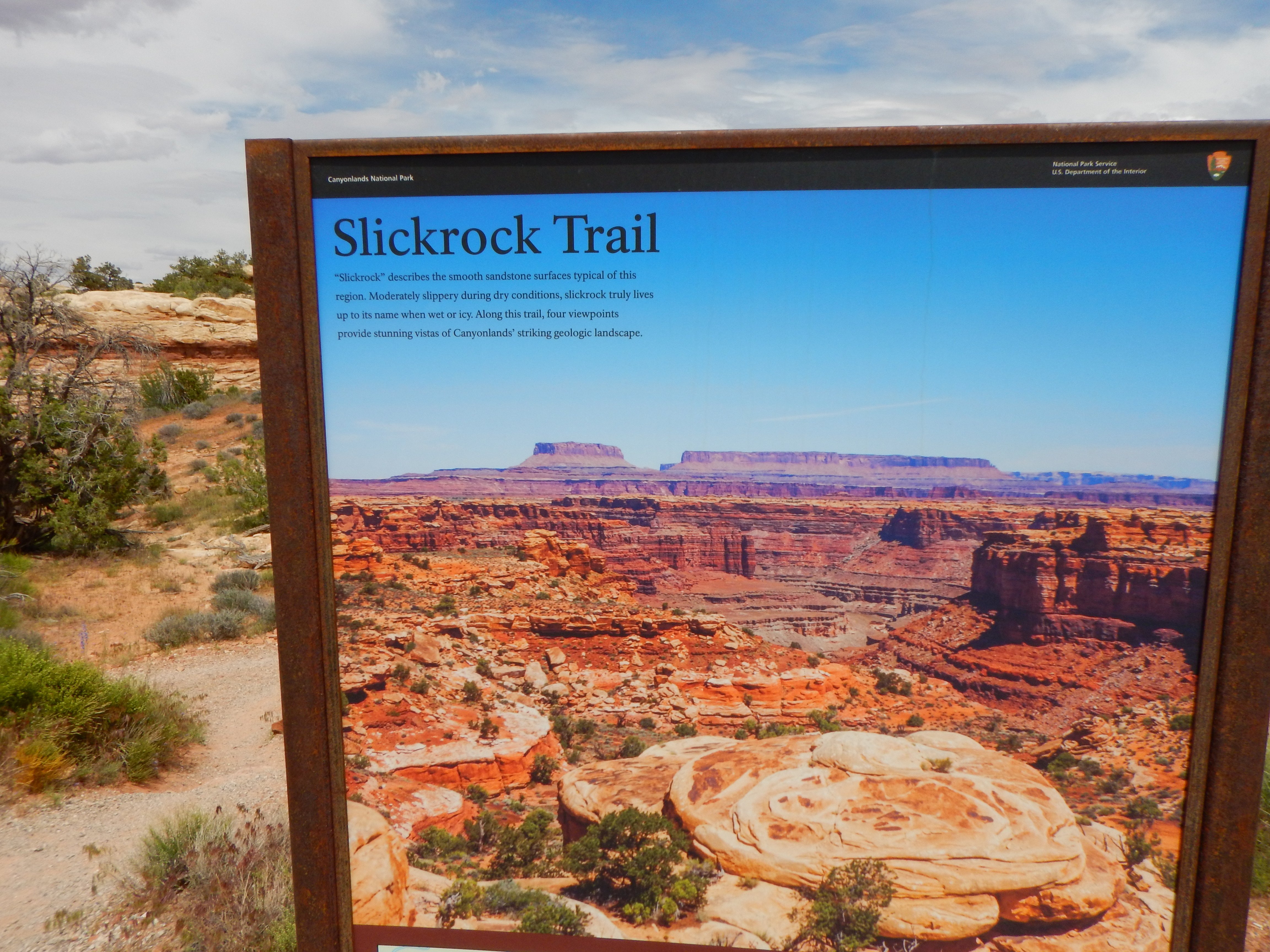 2022 Needles District Visitor Center   Slickrock Trail Kiosk 