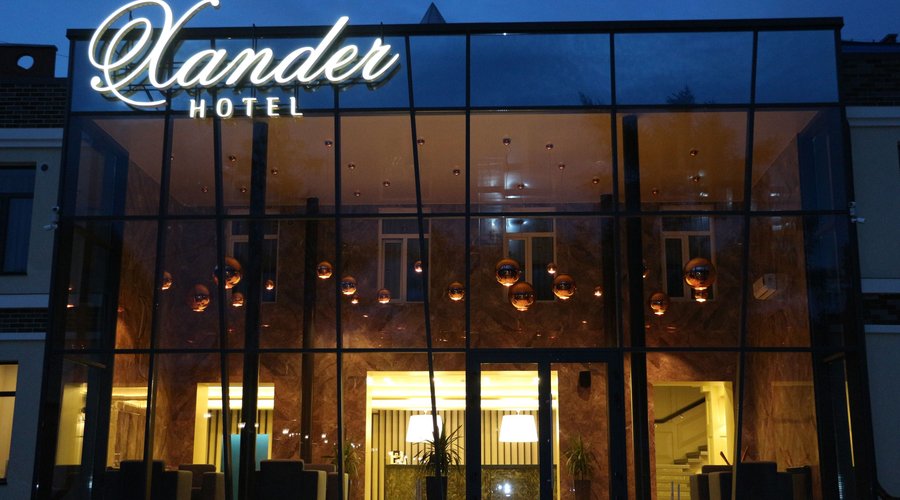 Фасад Xander Hotel Tomsk