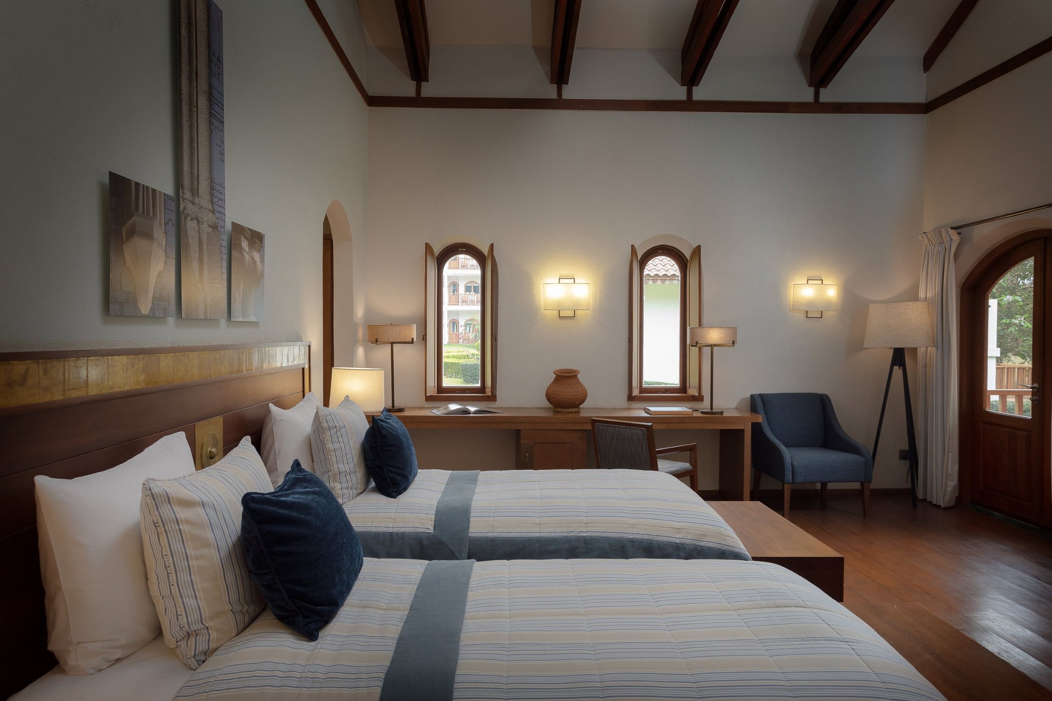Sanctum Inle Resort by null