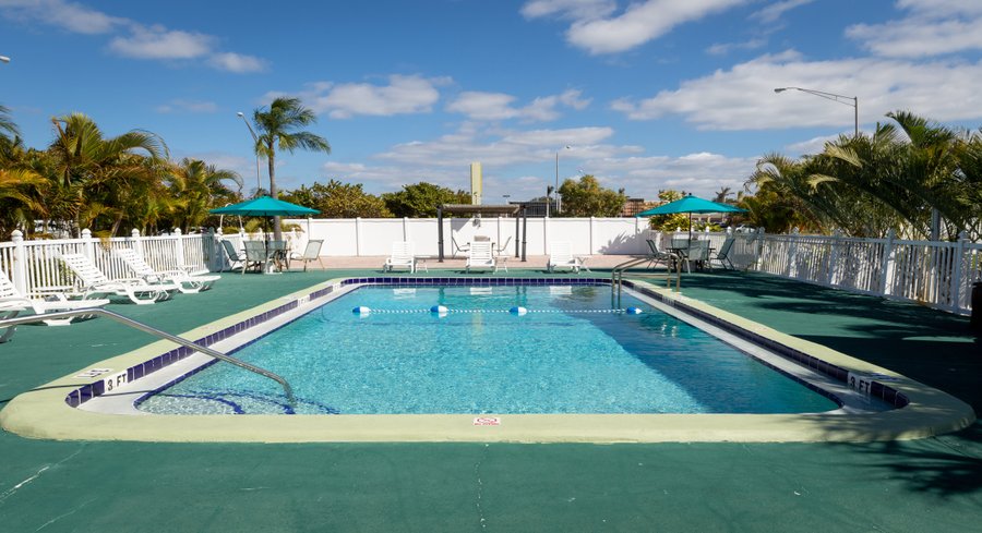 pool