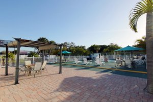 Piscine et plage