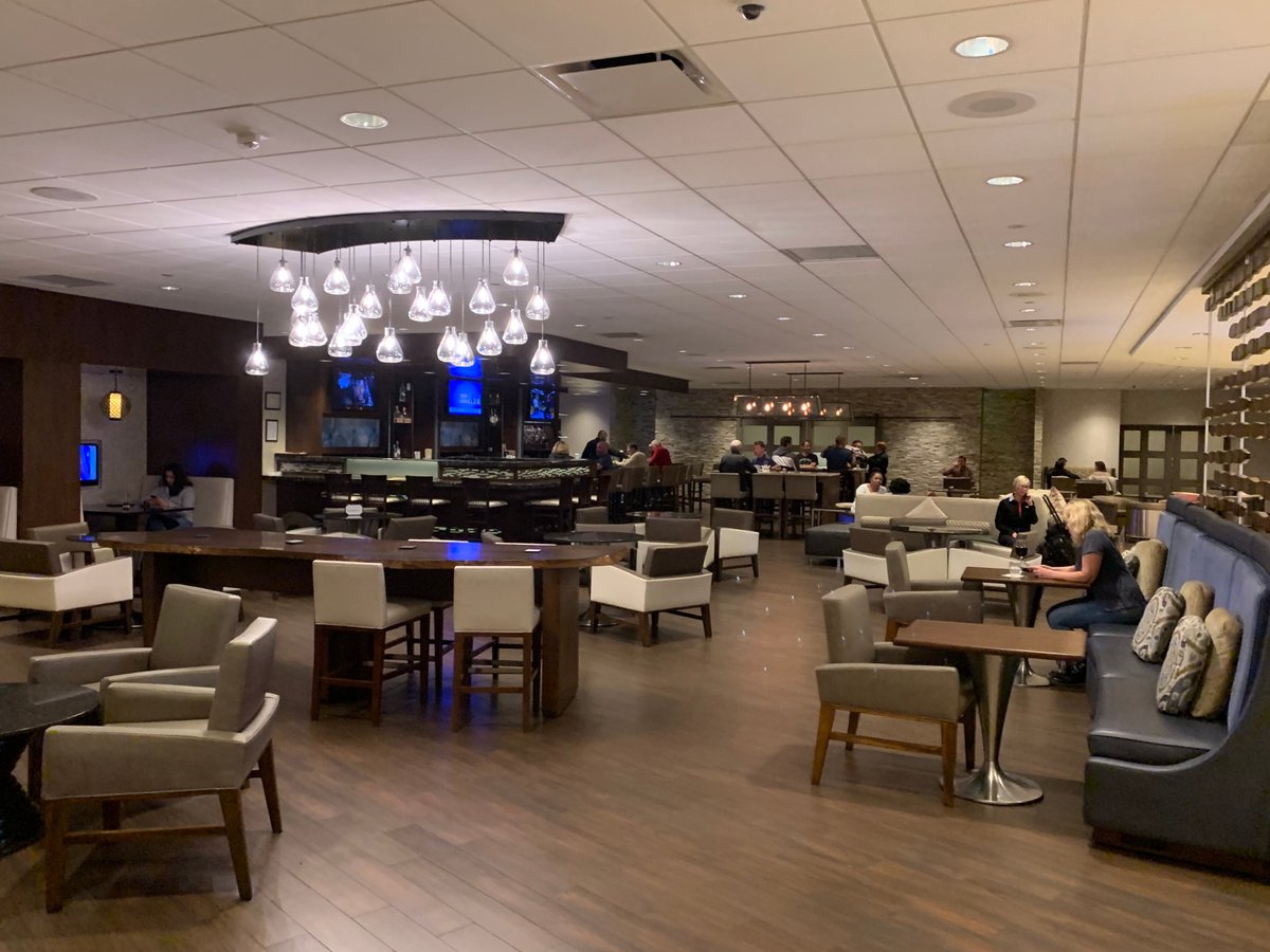 ATLANTA AIRPORT MARRIOTT $169 ($̶2̶0̶6̶) - Updated 2022 Prices & Hotel ...