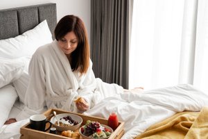 Room & Suite