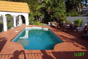 Pool & Beach