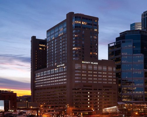 THE 10 CLOSEST Hotels to The Armory, Minneapolis - Tripadvisor - Find ...